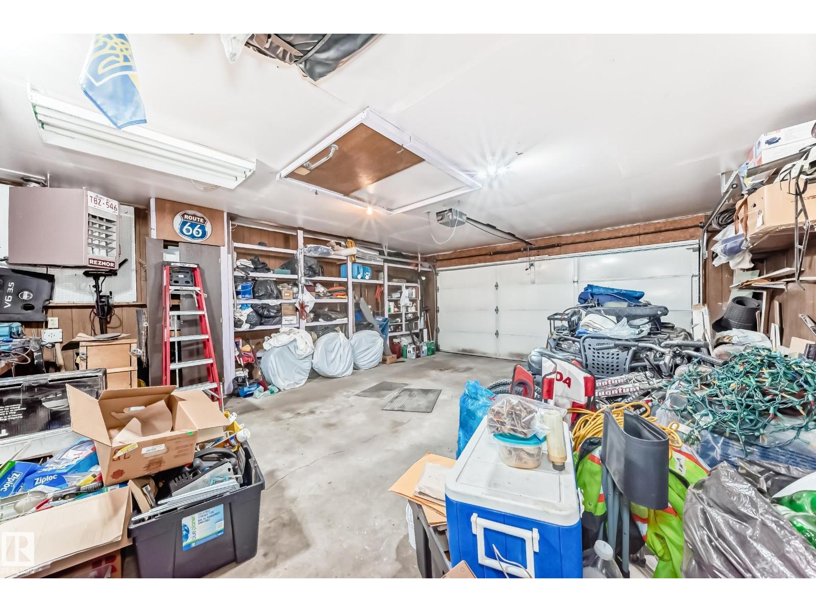 Photo 4 of 14608 29 A St Nw, Edmonton AB