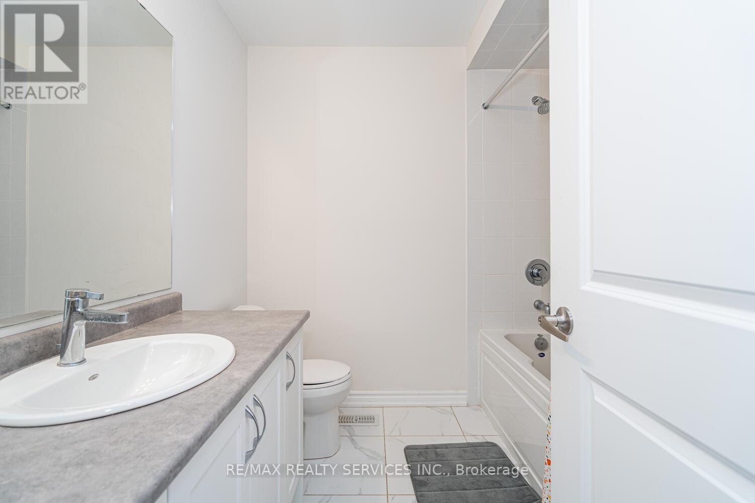 Photo 27 of 2 Blaney Street, Brant ON