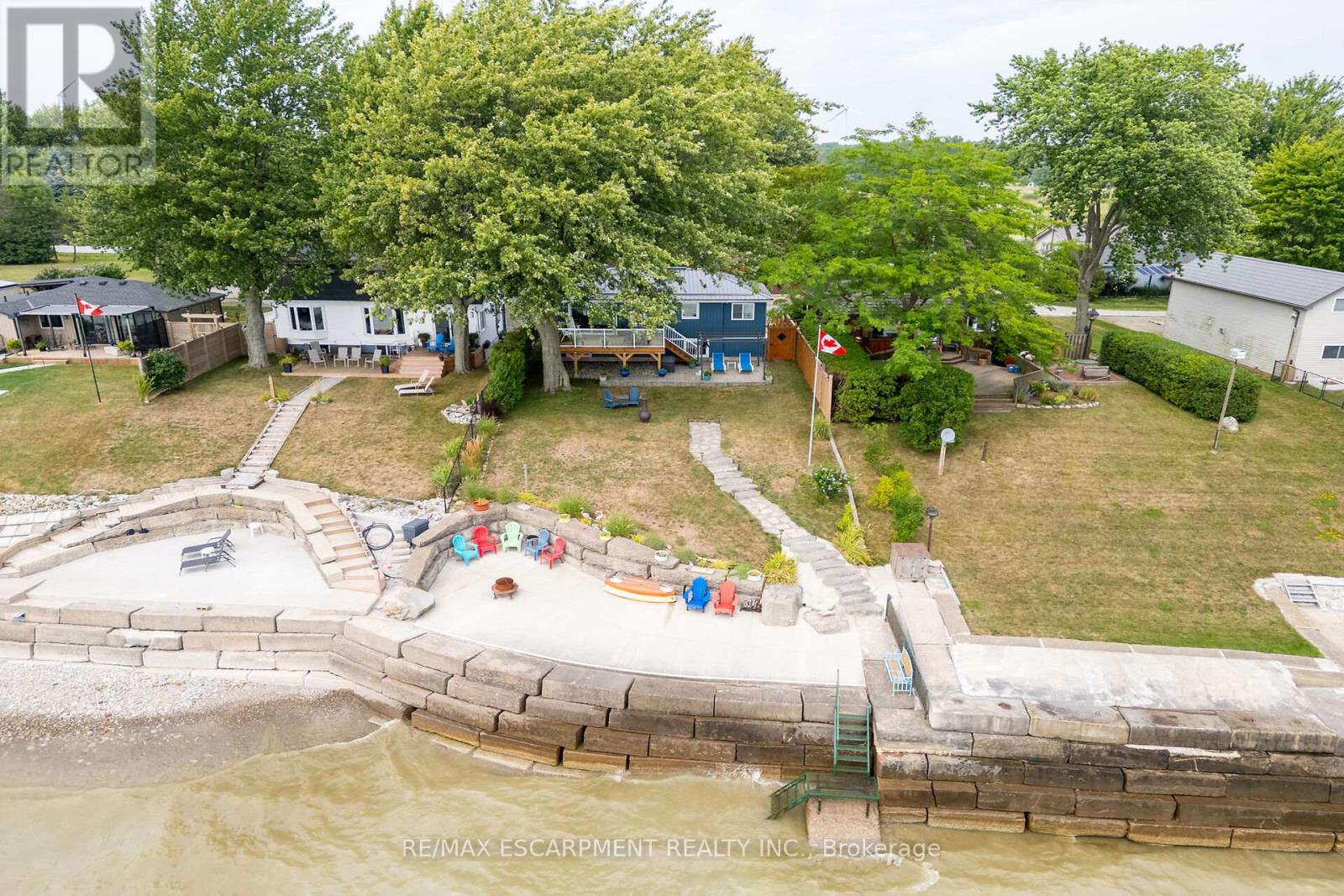 Photo 38 of 42 Erieview Lane, Haldimand ON