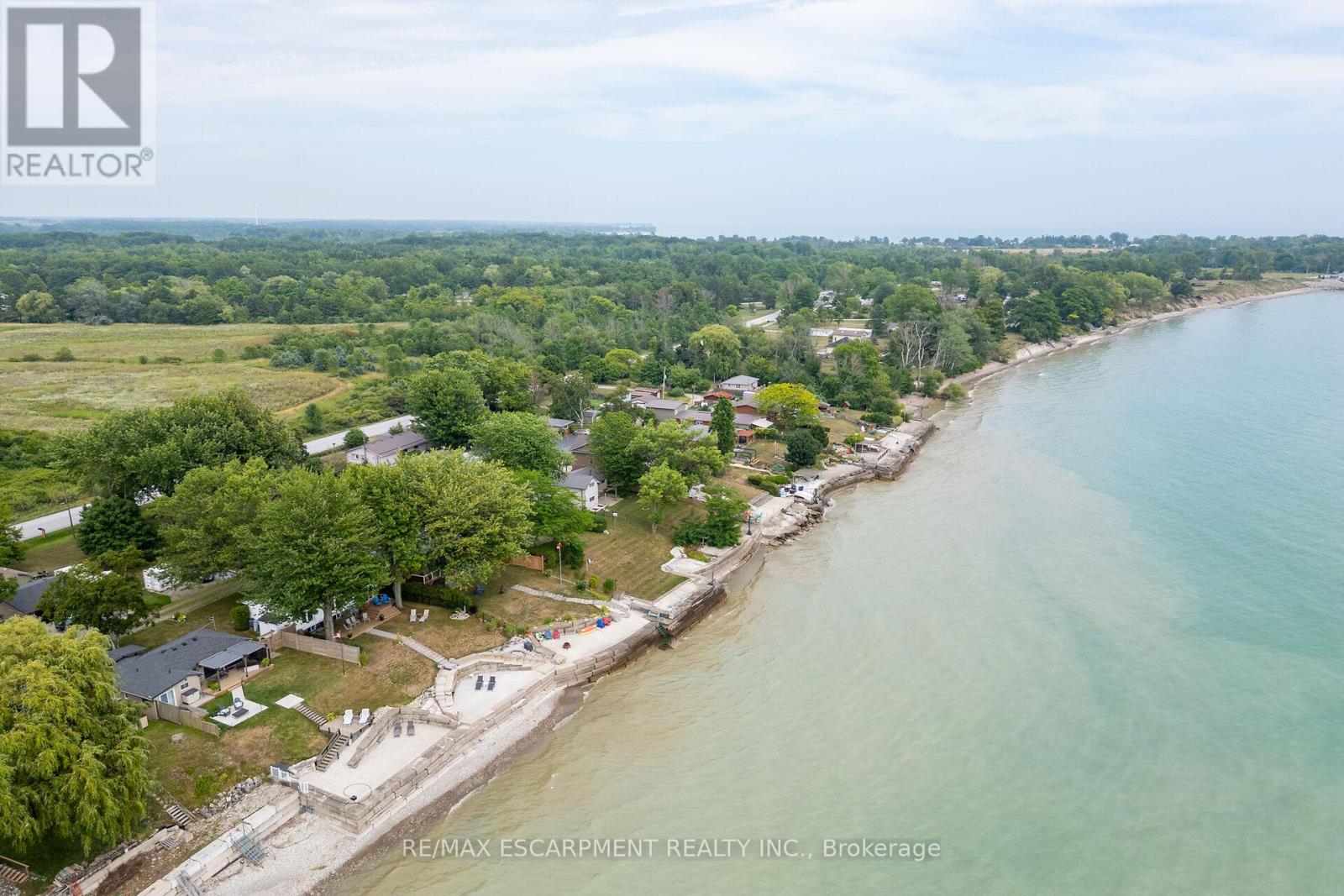 Photo 24 of 42 Erieview Lane, Haldimand ON