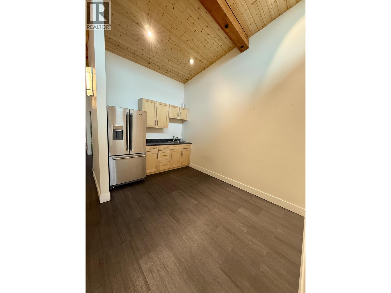 Photo 9 of 1320 2nd Avenue, Prince George BC