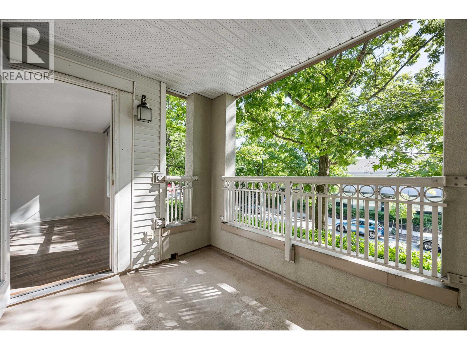 Photo 30 of 206 2990 Princess Crescent, Coquitlam BC