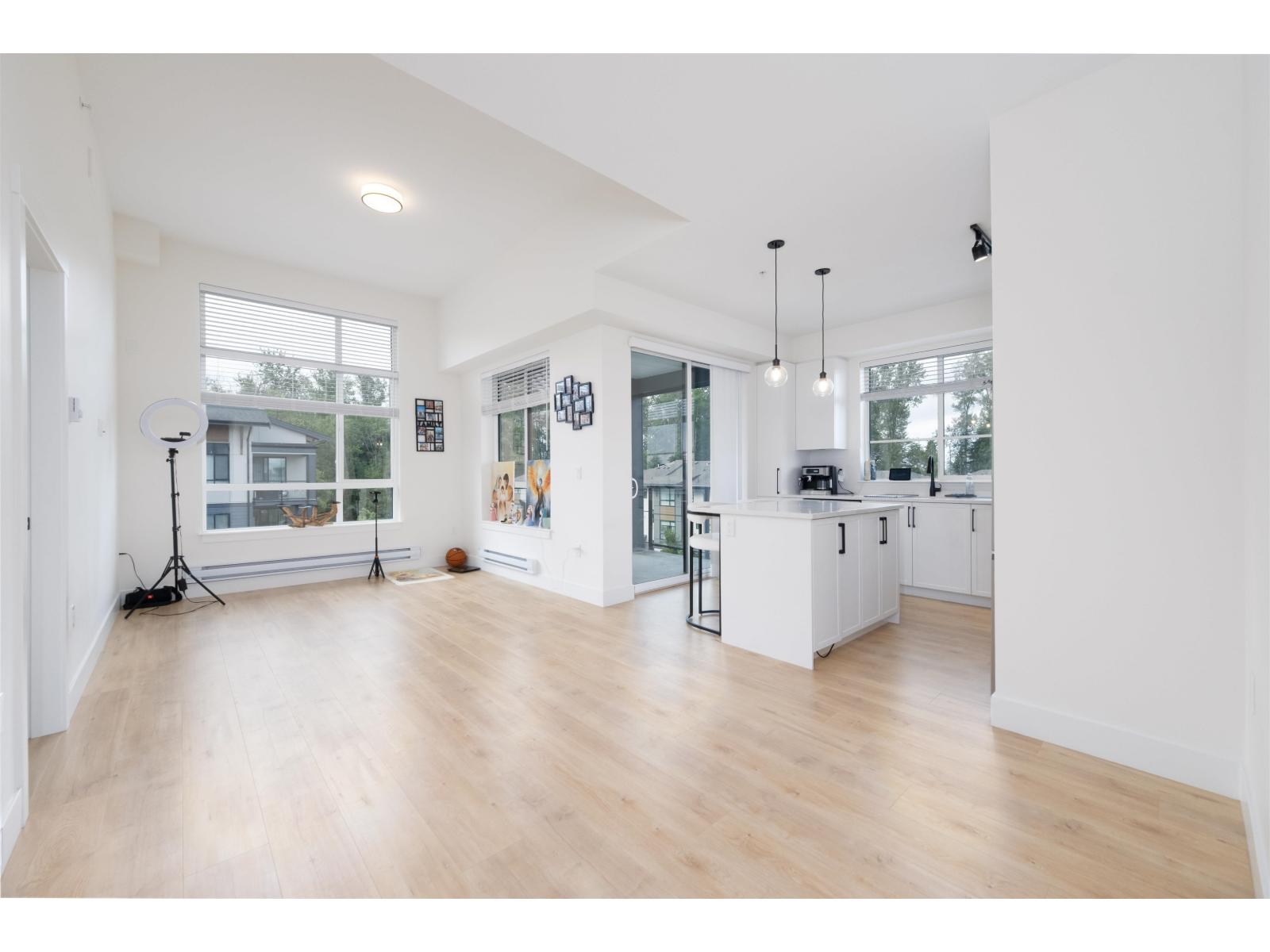 Photo 2 of 424 7506 199 A Street, Langley BC