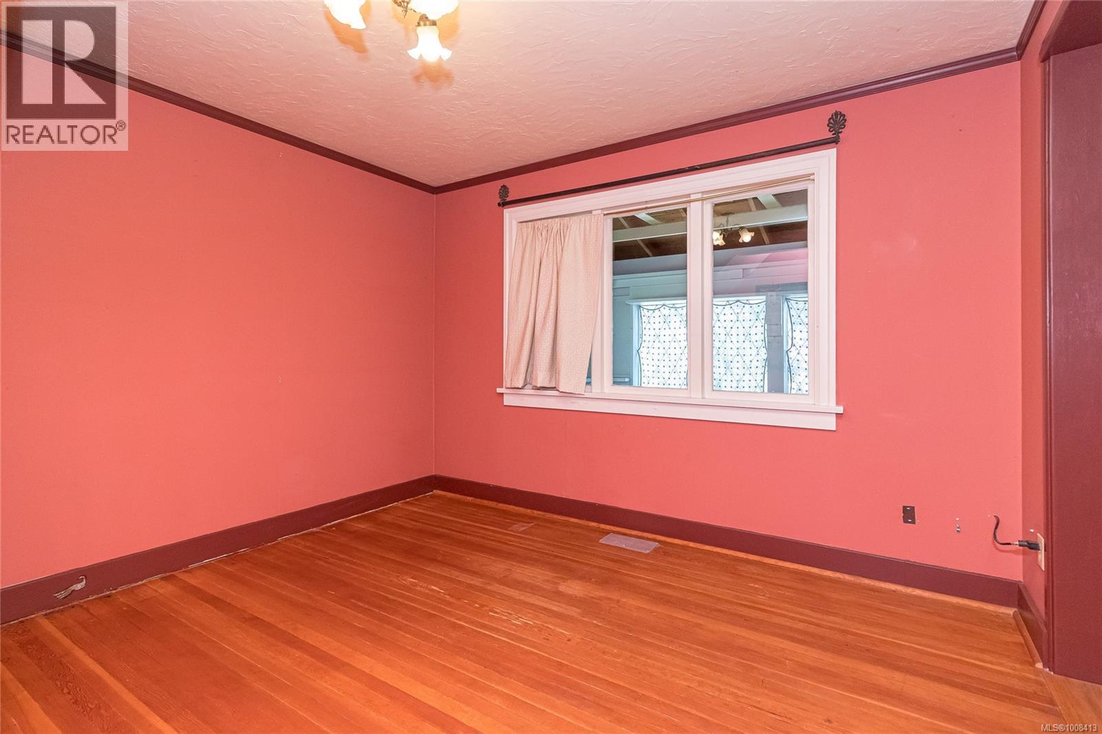 Photo 7 of 5872 Wilson Ave, Duncan BC