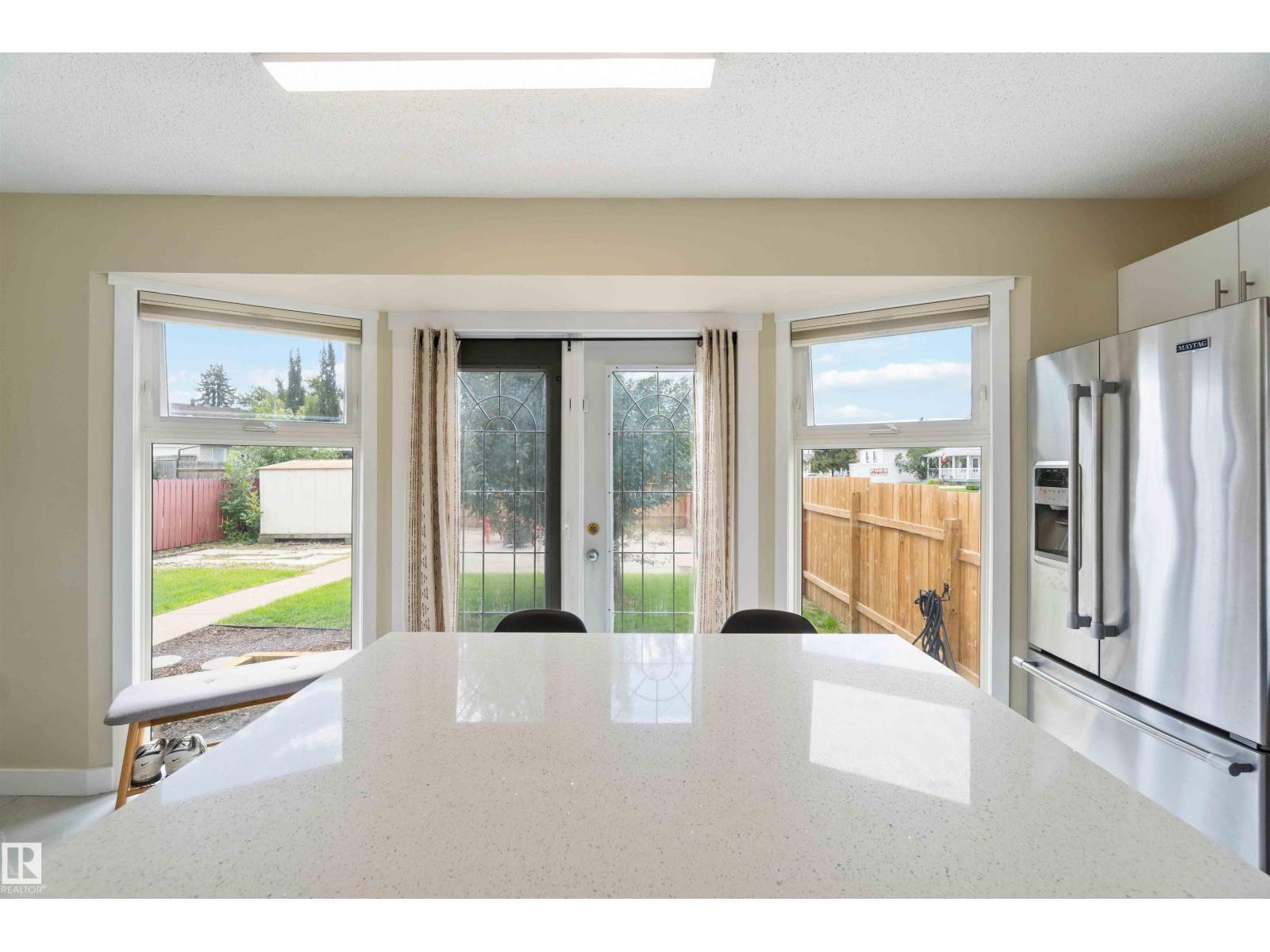 Photo 16 of 18519 57 Av Nw, Edmonton AB