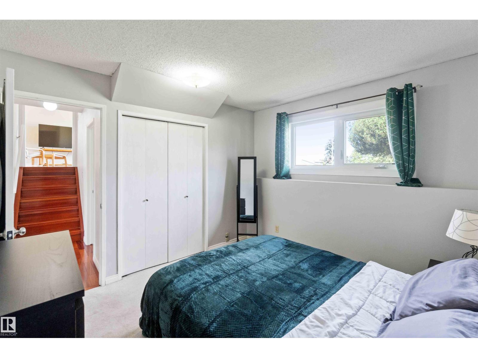 Photo 32 of 18519 57 Av Nw, Edmonton AB