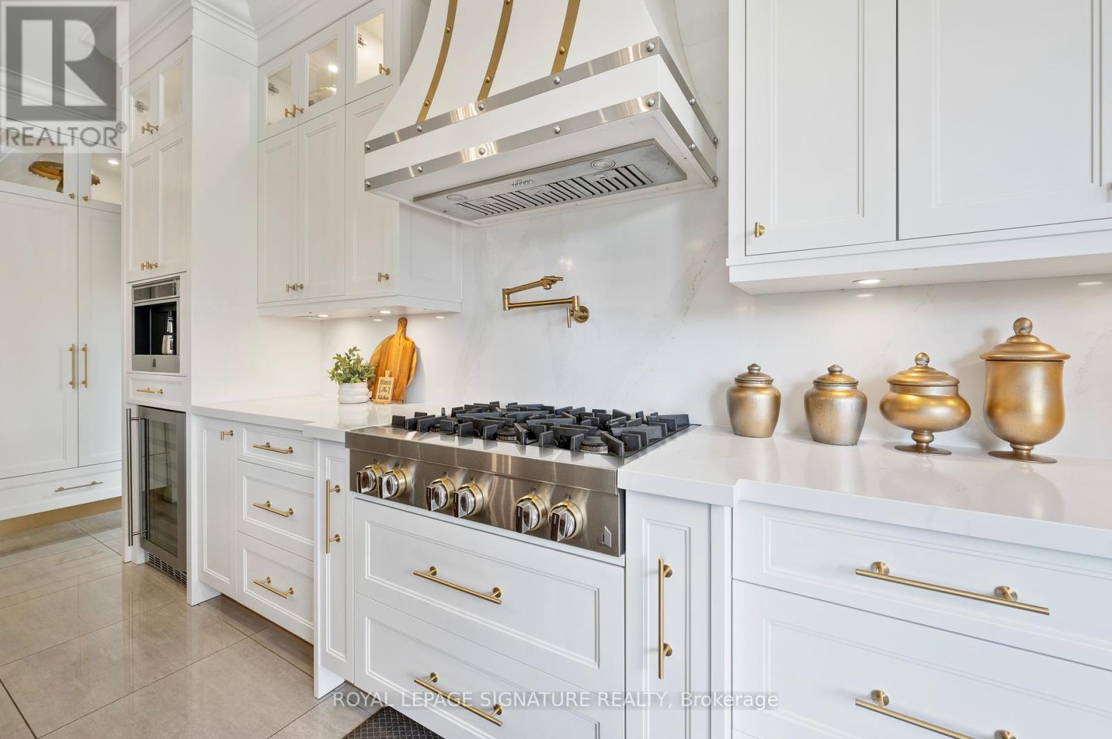 Photo 16 of 75 Rachelle Court, Vaughan ON