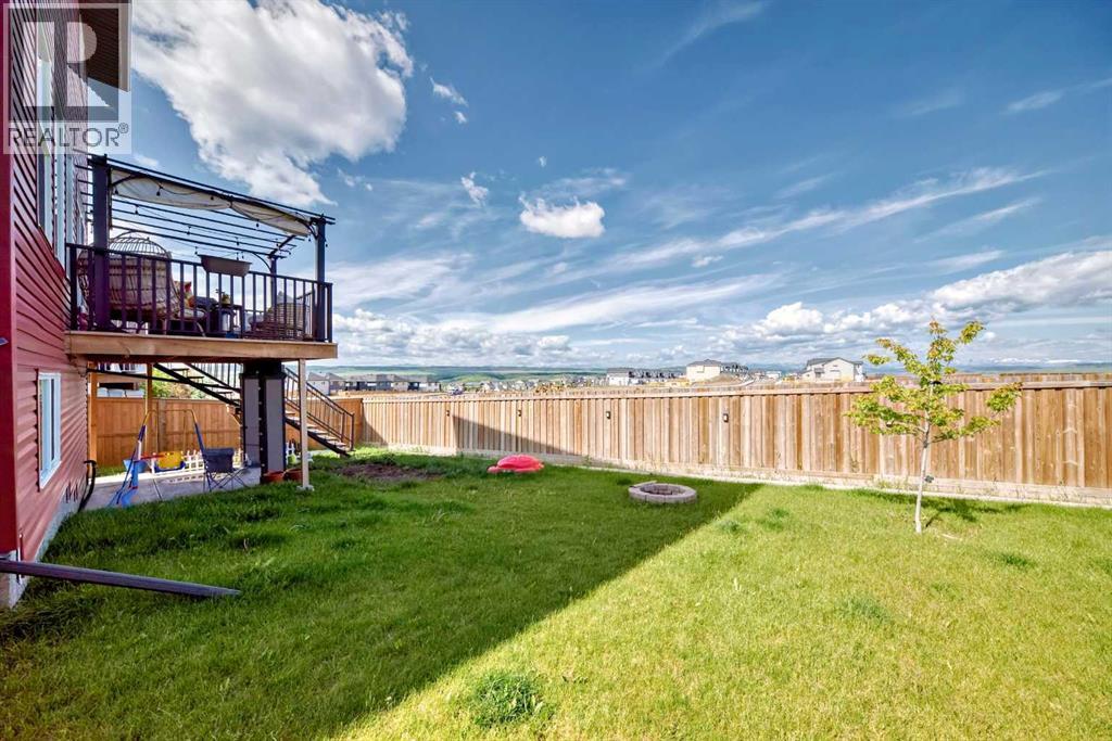 Photo 20 of 63 Heritage Court, Cochrane AB