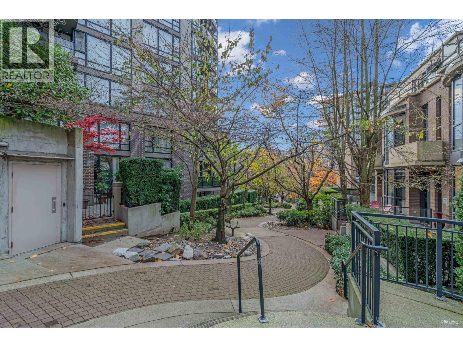 Photo 24 of 605 151 W 2nd Street, North Vancouver BC