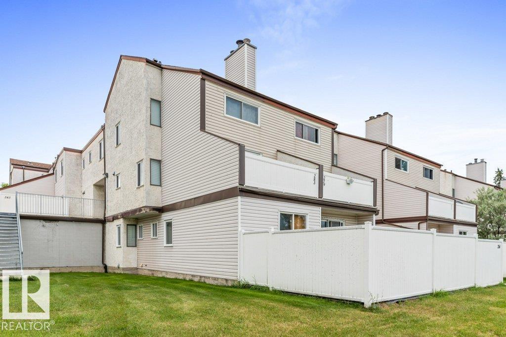 Photo 25 of 283 Lancaster Tc Nw, Edmonton AB