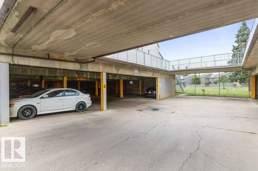Photo 27 of 283 Lancaster Tc Nw, Edmonton AB