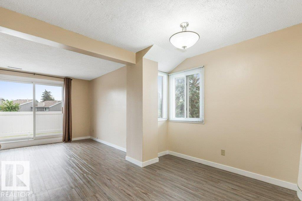 Photo 9 of 283 Lancaster Tc Nw, Edmonton AB