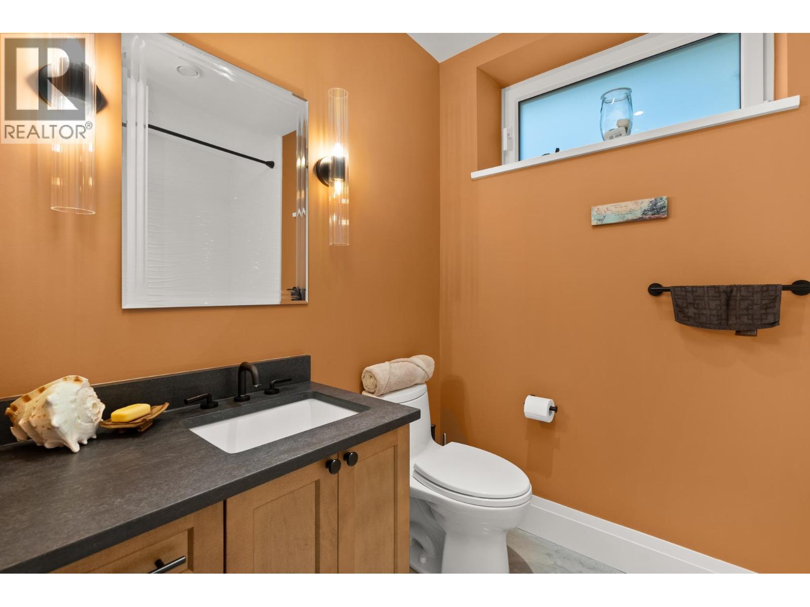 Photo 5 of 103 Witherby Road, Gibsons BC