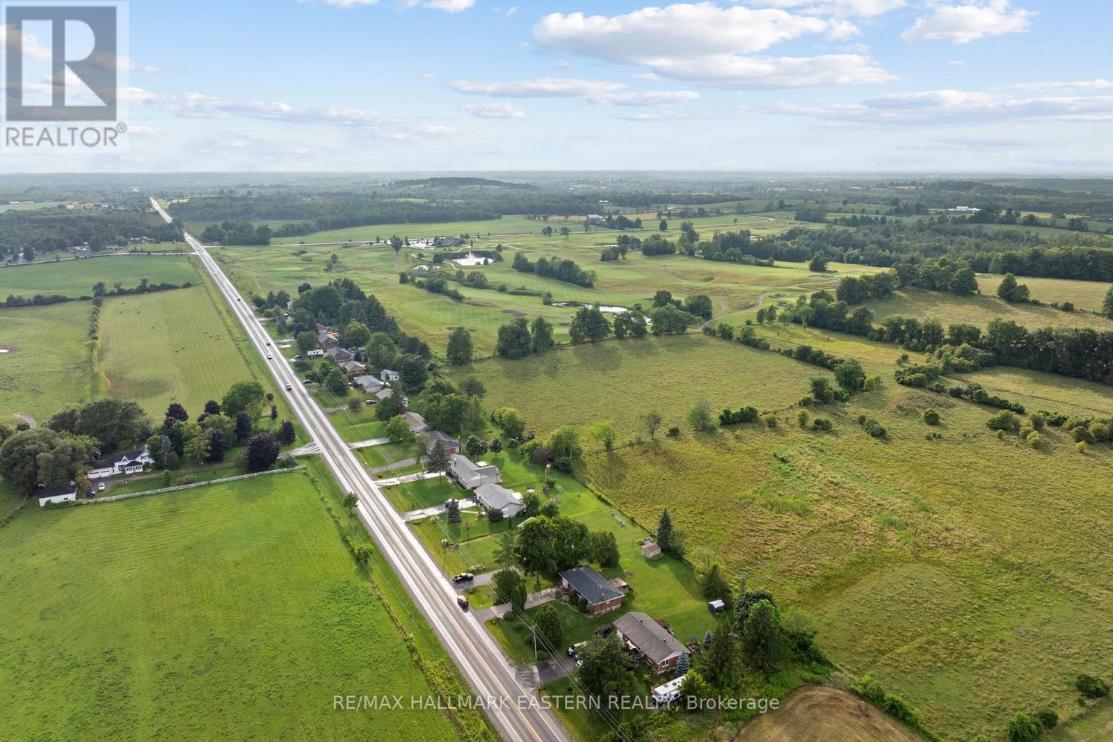 Photo 14 of 1436 Yankee Line, Selwyn ON