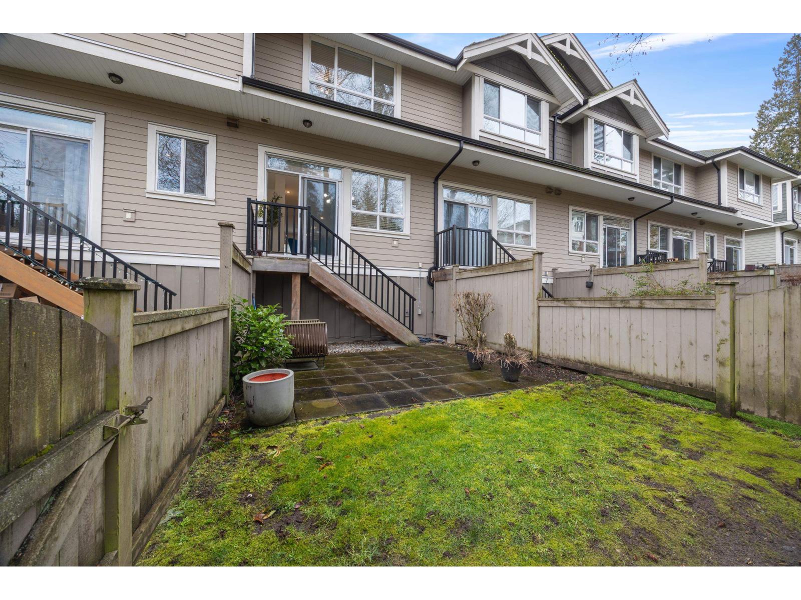 Photo 23 of 57 2955 156 Street, Surrey BC