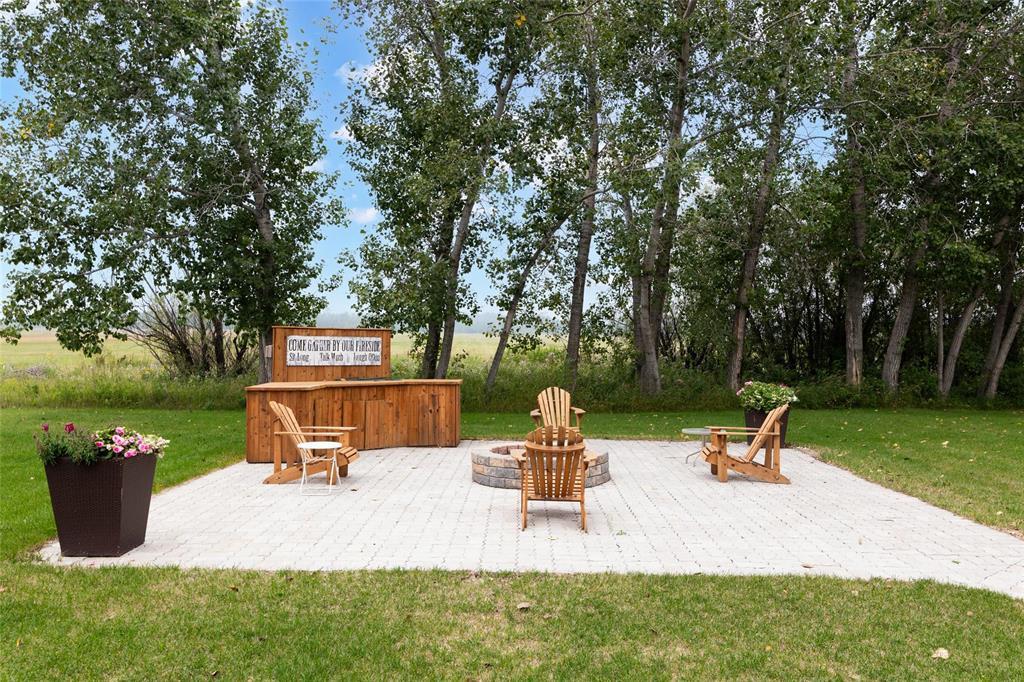 Photo 35 of 344 Bush Farm Road, Steinbach MB