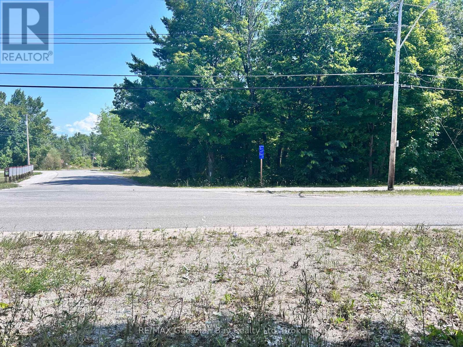 Photo 7 of 224 First Avenue, Tay ON