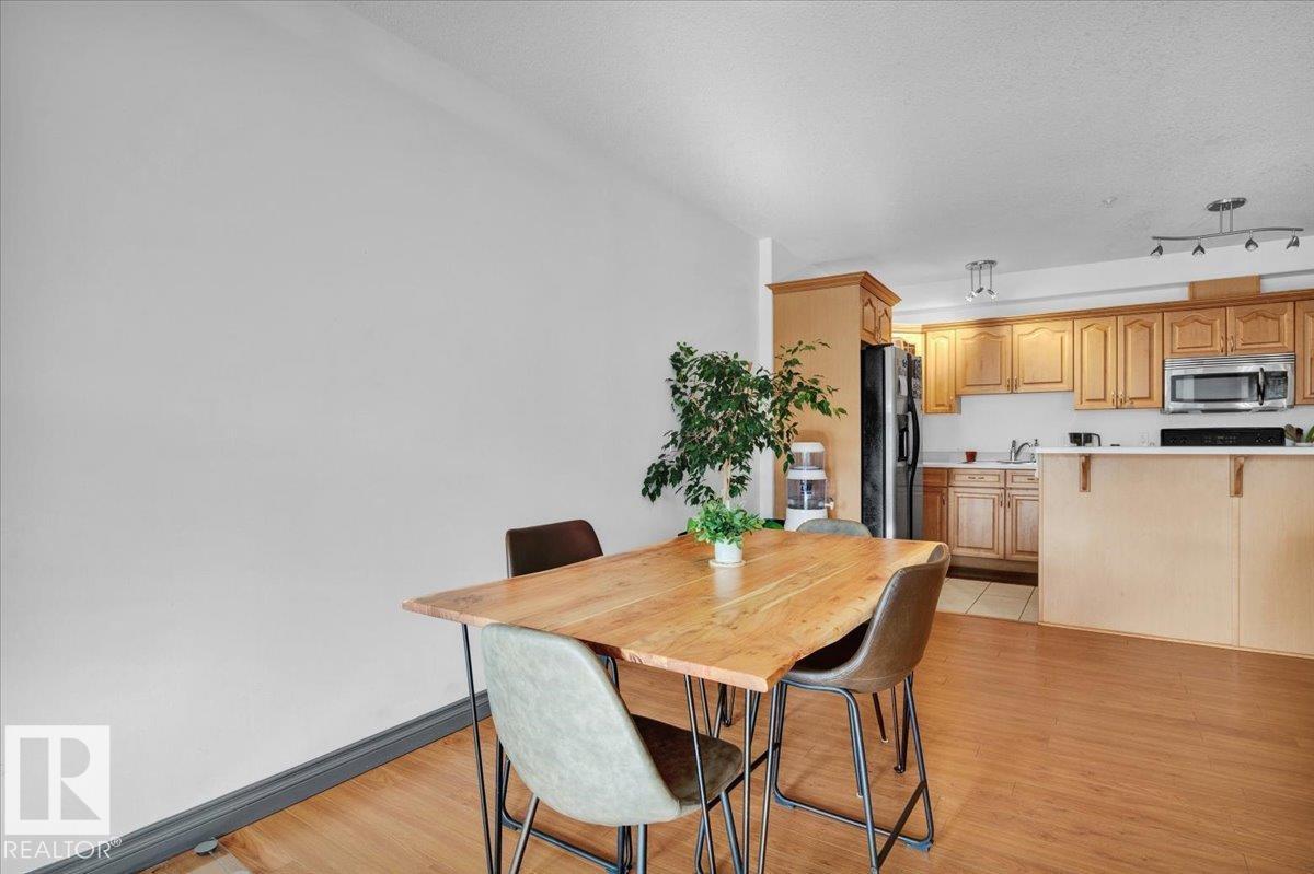 Photo 7 of 207 9739 92 St Nw, Edmonton AB