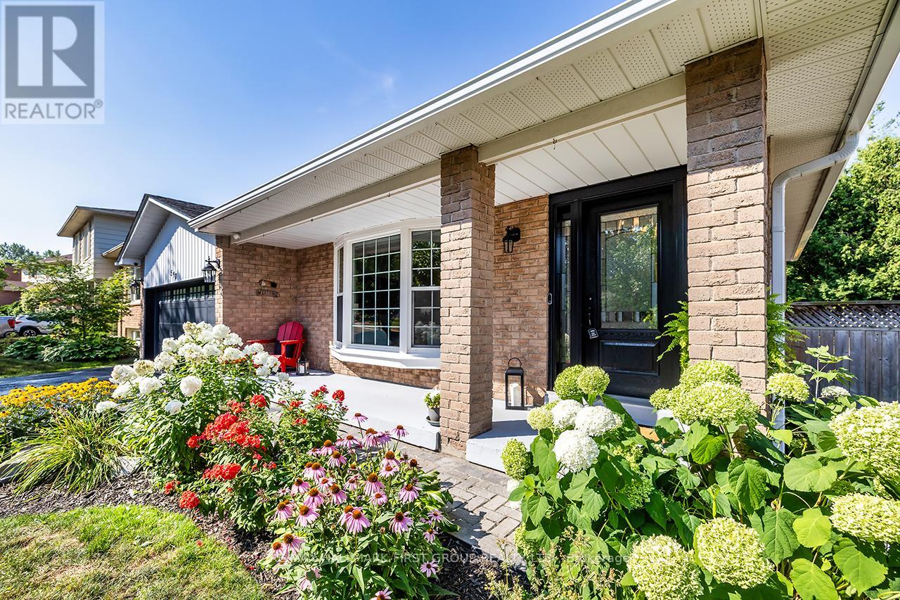 Photo 3 of 597 Walsh Drive, Scugog ON