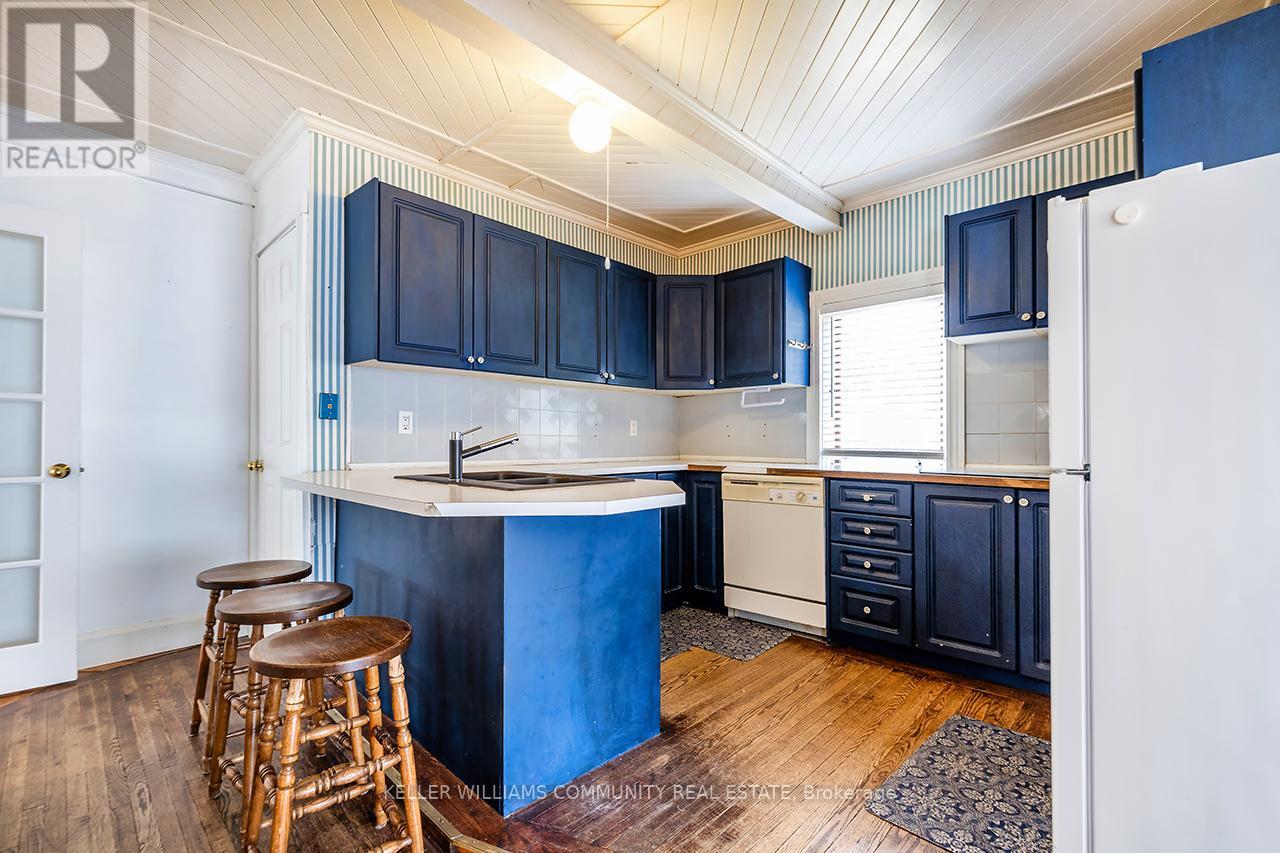 Photo 12 of 132 High Street, Clarington ON