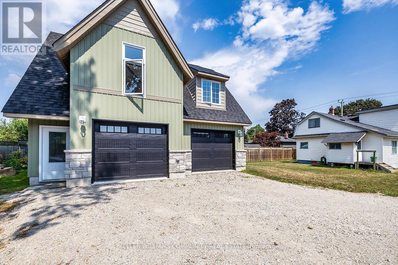 Photo 34 of 132 High Street, Clarington ON