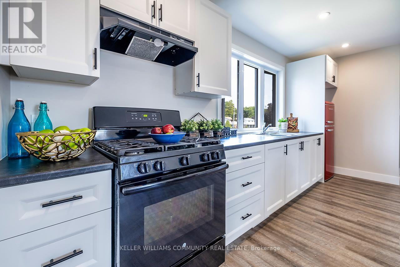 Photo 37 of 132 High Street, Clarington ON