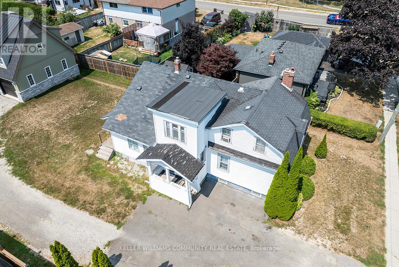 Photo 4 of 132 High Street, Clarington ON