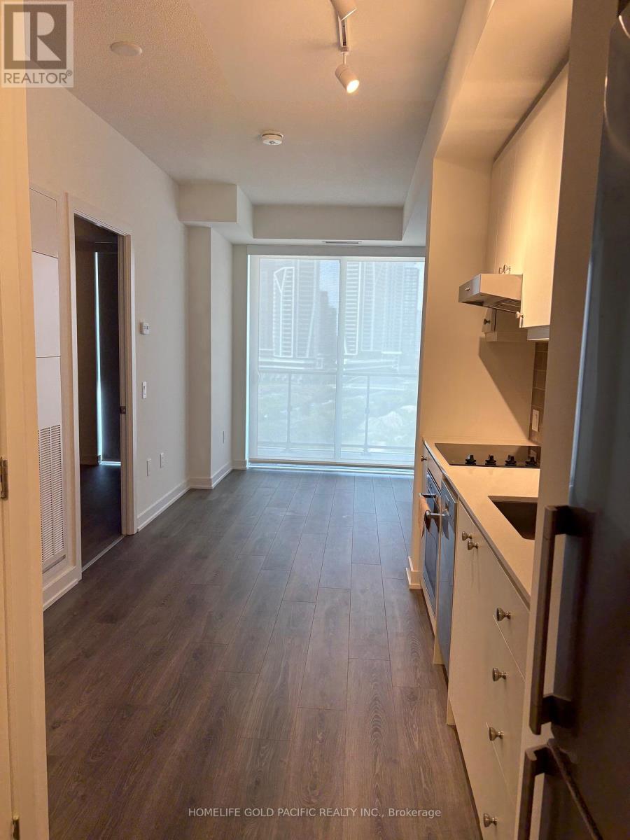 Photo 10 of 906 9 Tecumseth Street, Toronto ON