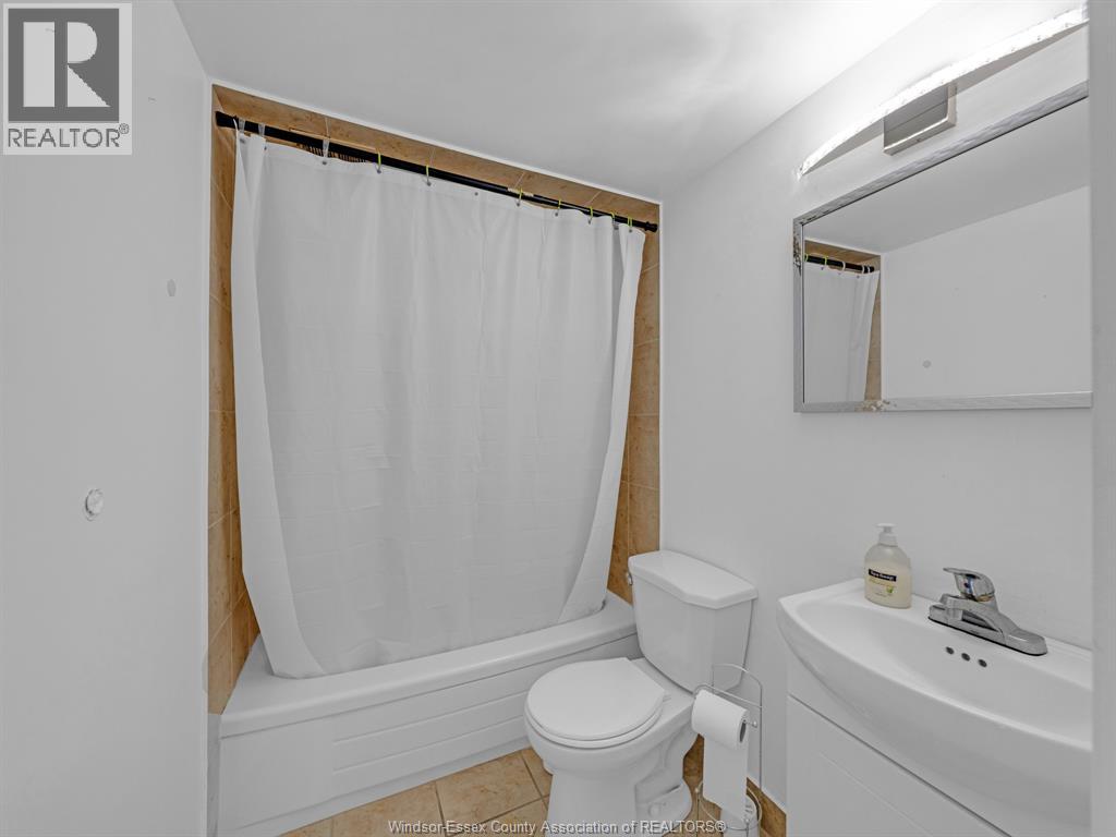 Photo 6 of 111 Riverside Dr E Unit 1408, Windsor ON
