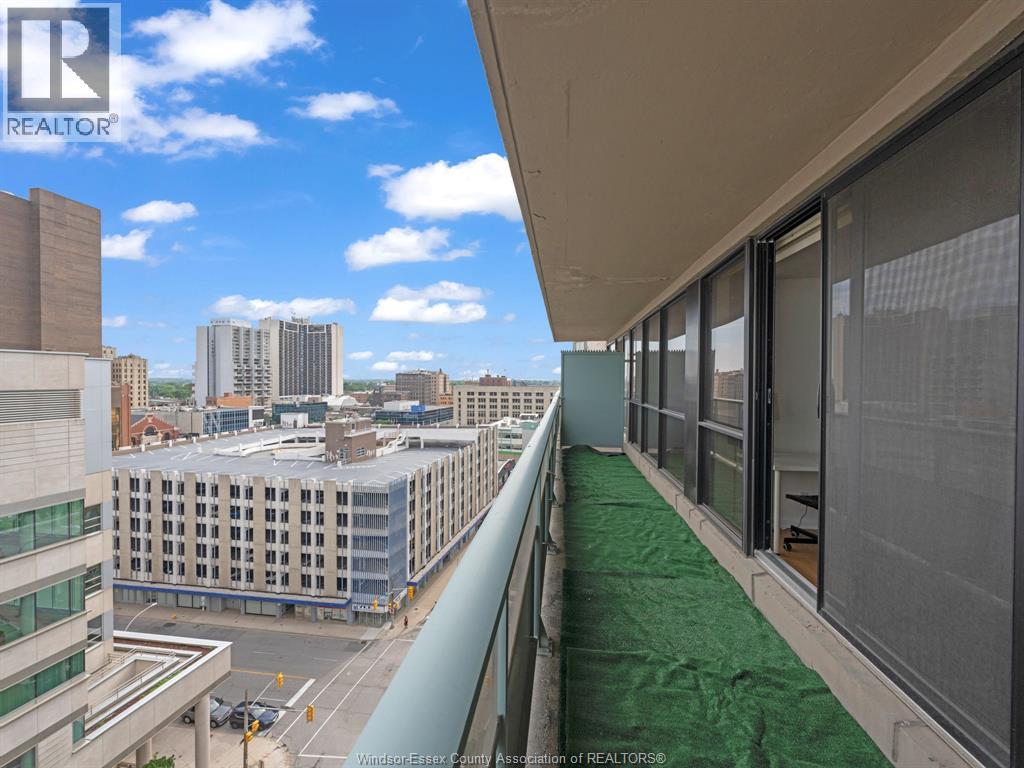 Photo 3 of 111 Riverside Dr E Unit 1408, Windsor ON