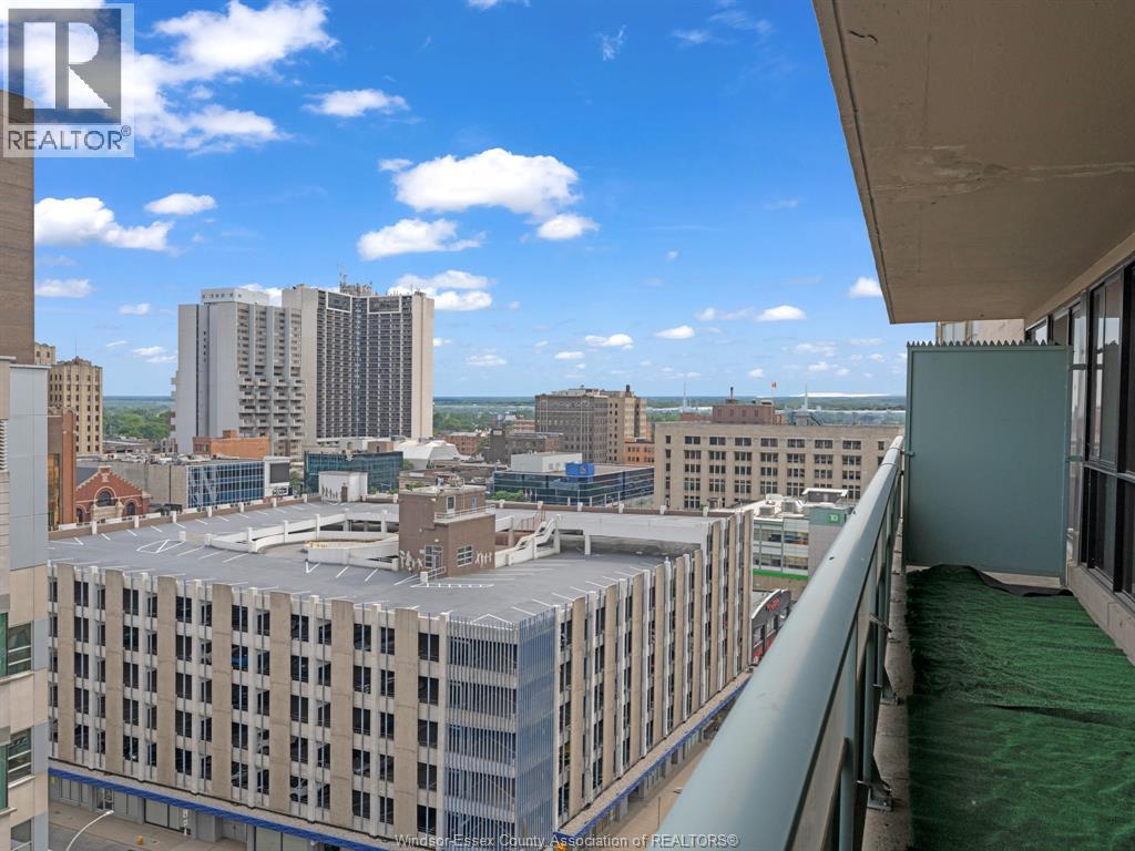 Photo 5 of 111 Riverside Dr E Unit 1408, Windsor ON