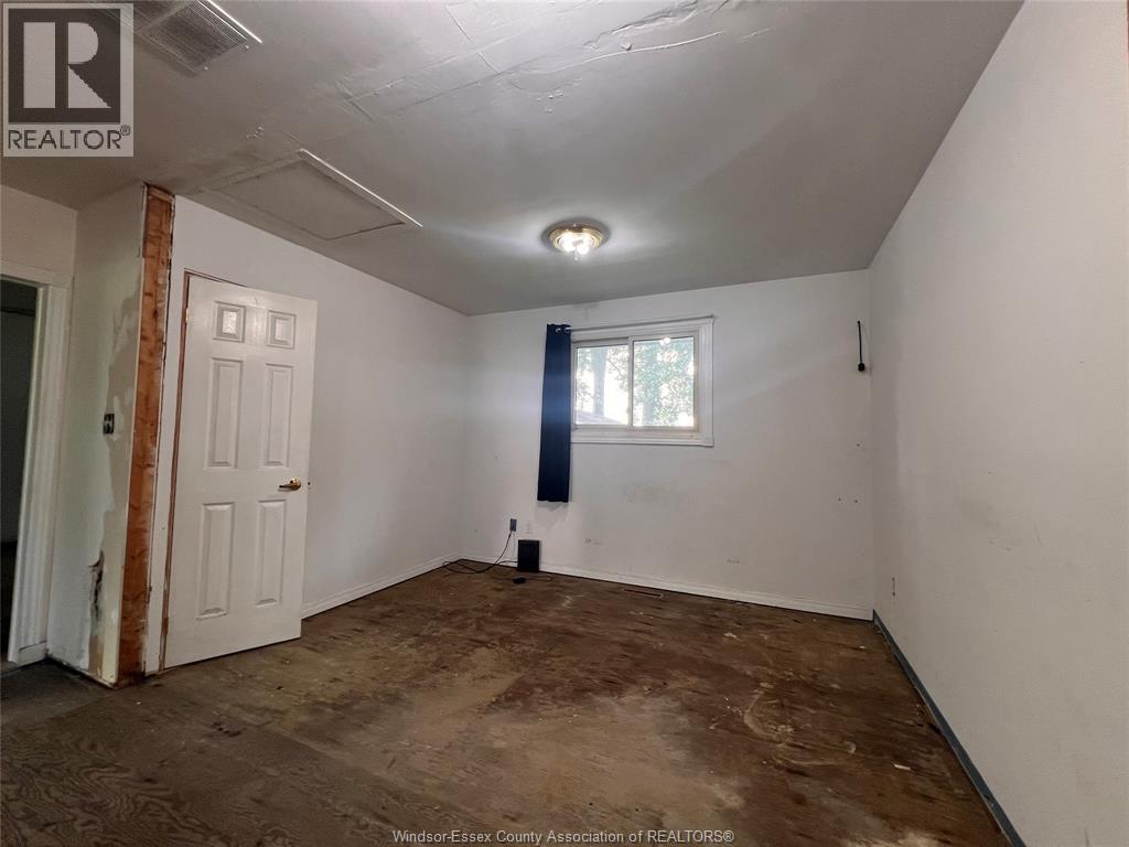 Photo 21 of 7925 Malden Road, Lasalle ON