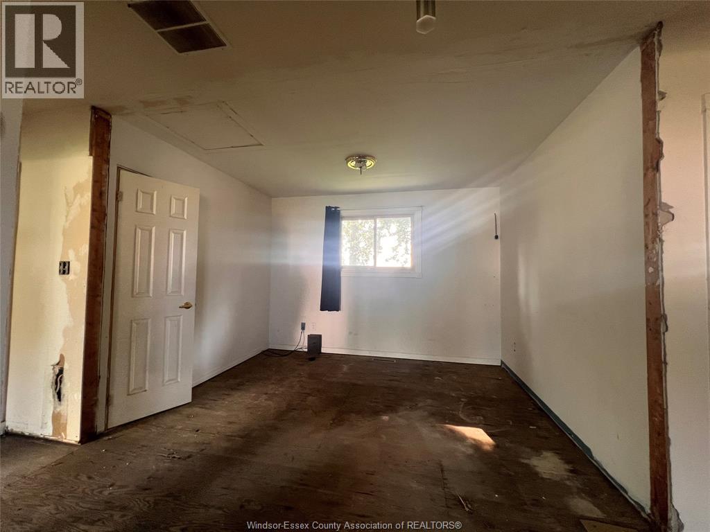 Photo 22 of 7925 Malden Road, Lasalle ON