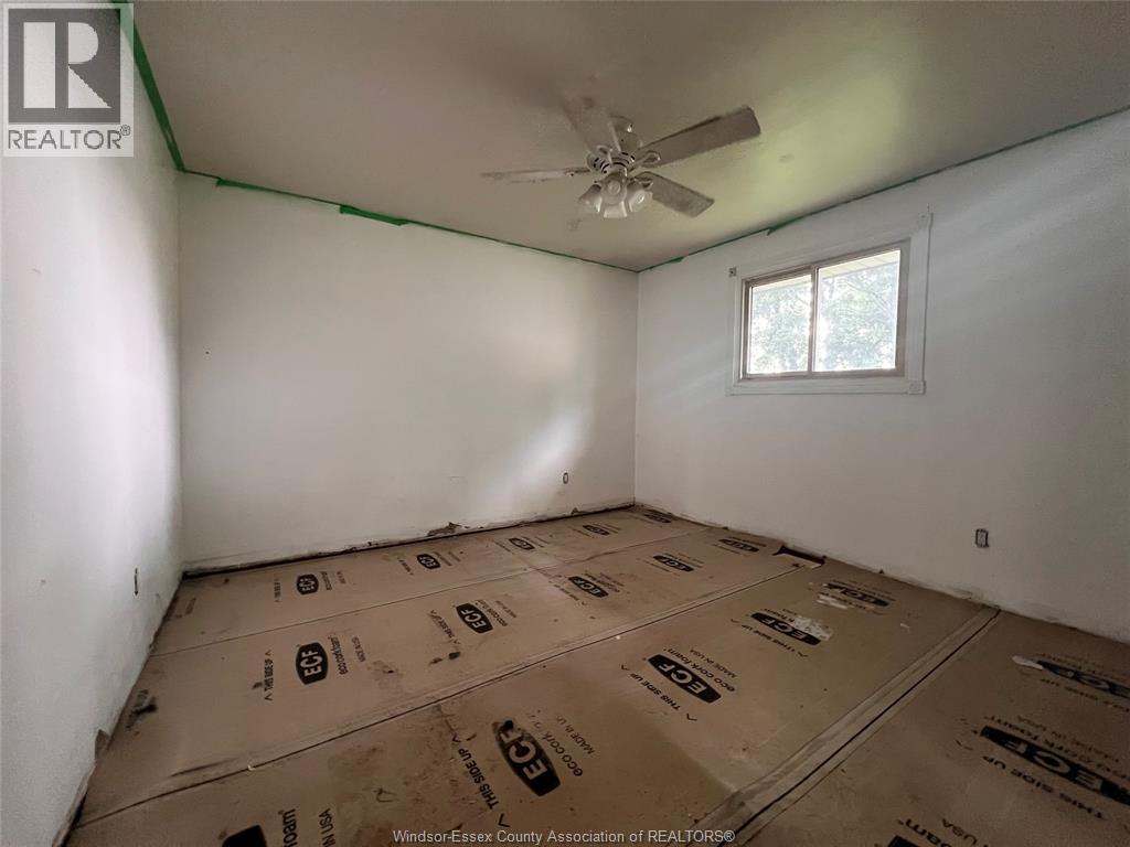 Photo 24 of 7925 Malden Road, Lasalle ON