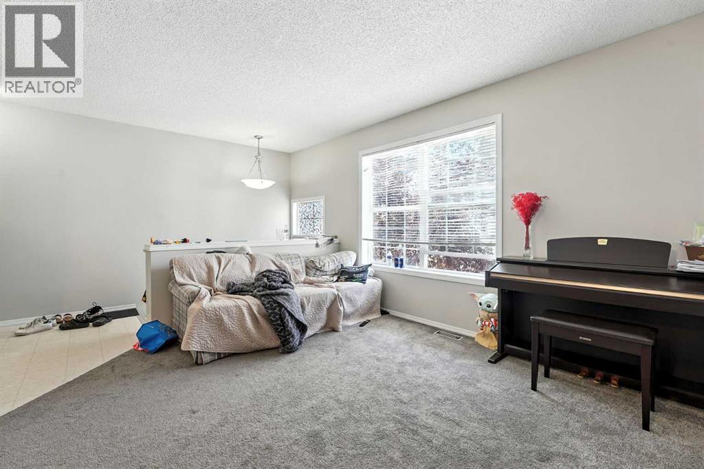 Single Family House for Sale in  Prestwick Acres Lane SE McKenzie Towne Calgary 