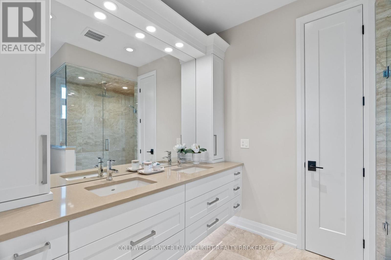 Photo 20 of 33 2290 Torrey Pines Way, London North ON