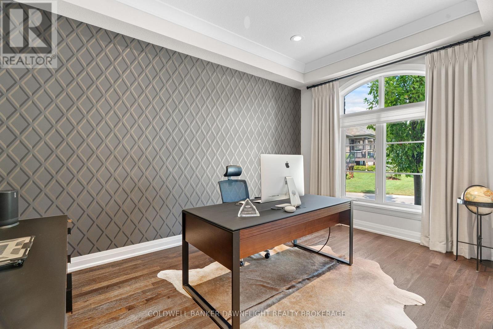 Photo 5 of 33 2290 Torrey Pines Way, London North ON