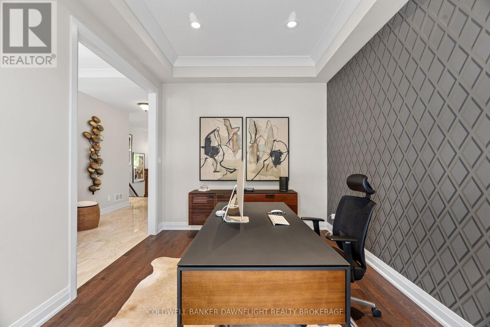 Photo 6 of 33 2290 Torrey Pines Way, London North ON