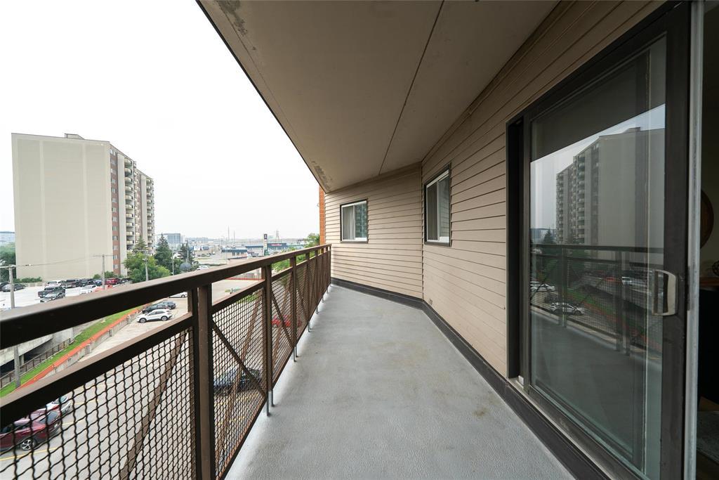 Photo 13 of 501 1720 Pembina Highway, Winnipeg MB