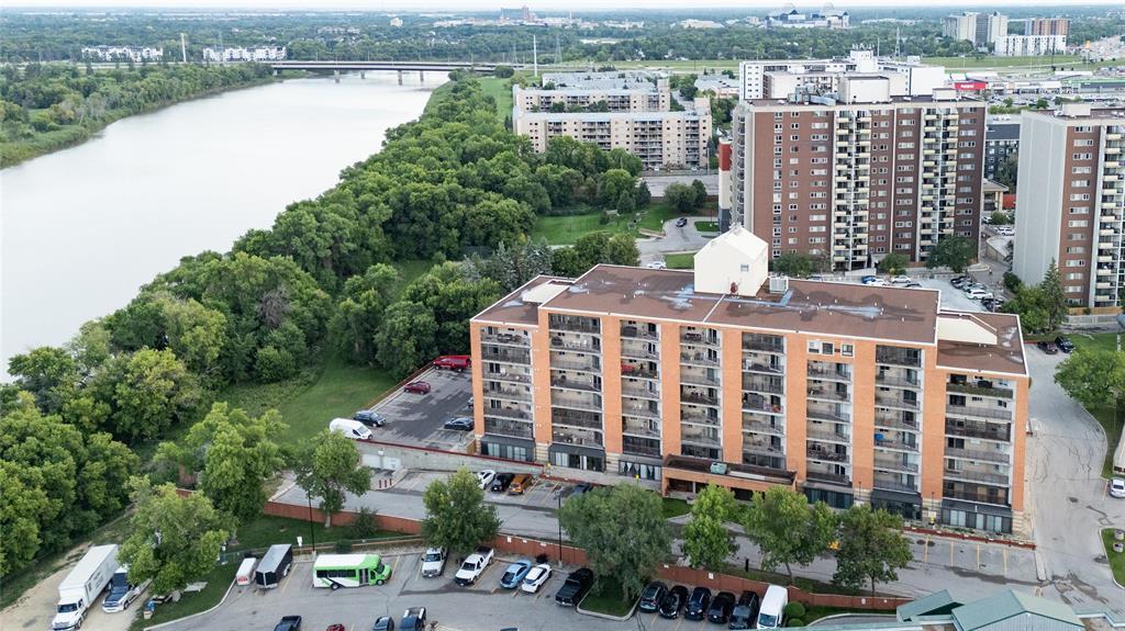 Photo 14 of 501 1720 Pembina Highway, Winnipeg MB