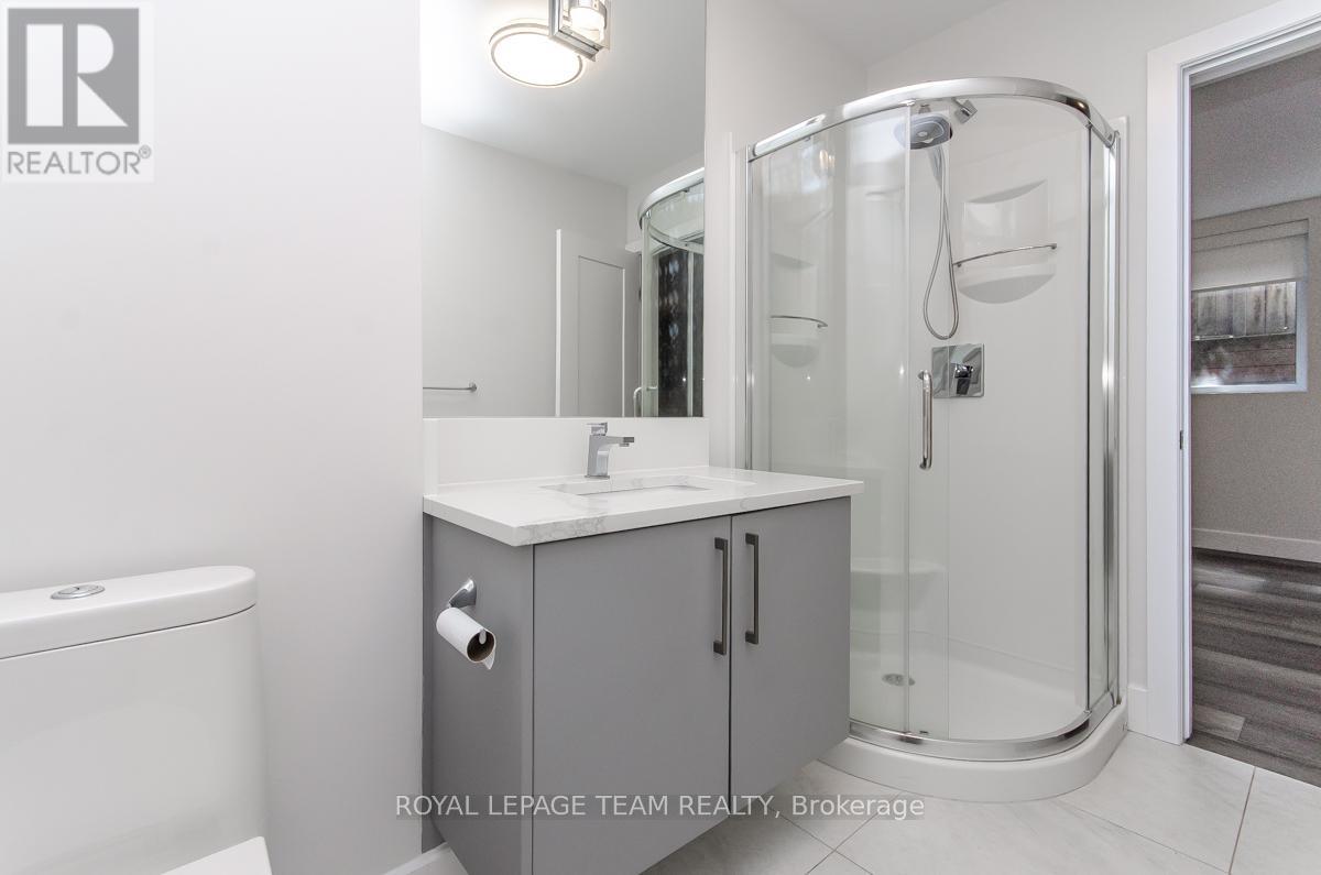 Photo 3 of B 58 Stevenson Avenue, Ottawa ON