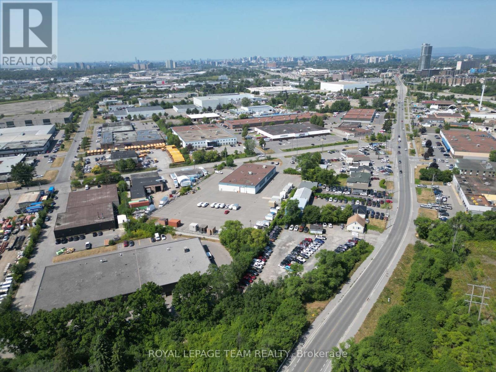Photo 10 of 1506 Cyrville Road, Ottawa ON