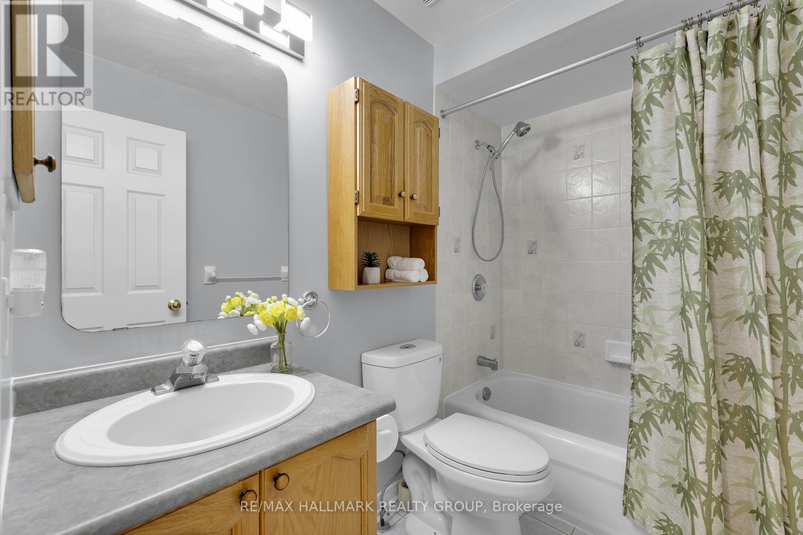 Photo 29 of 1087 Rocky Harbour Crescent, Ottawa ON