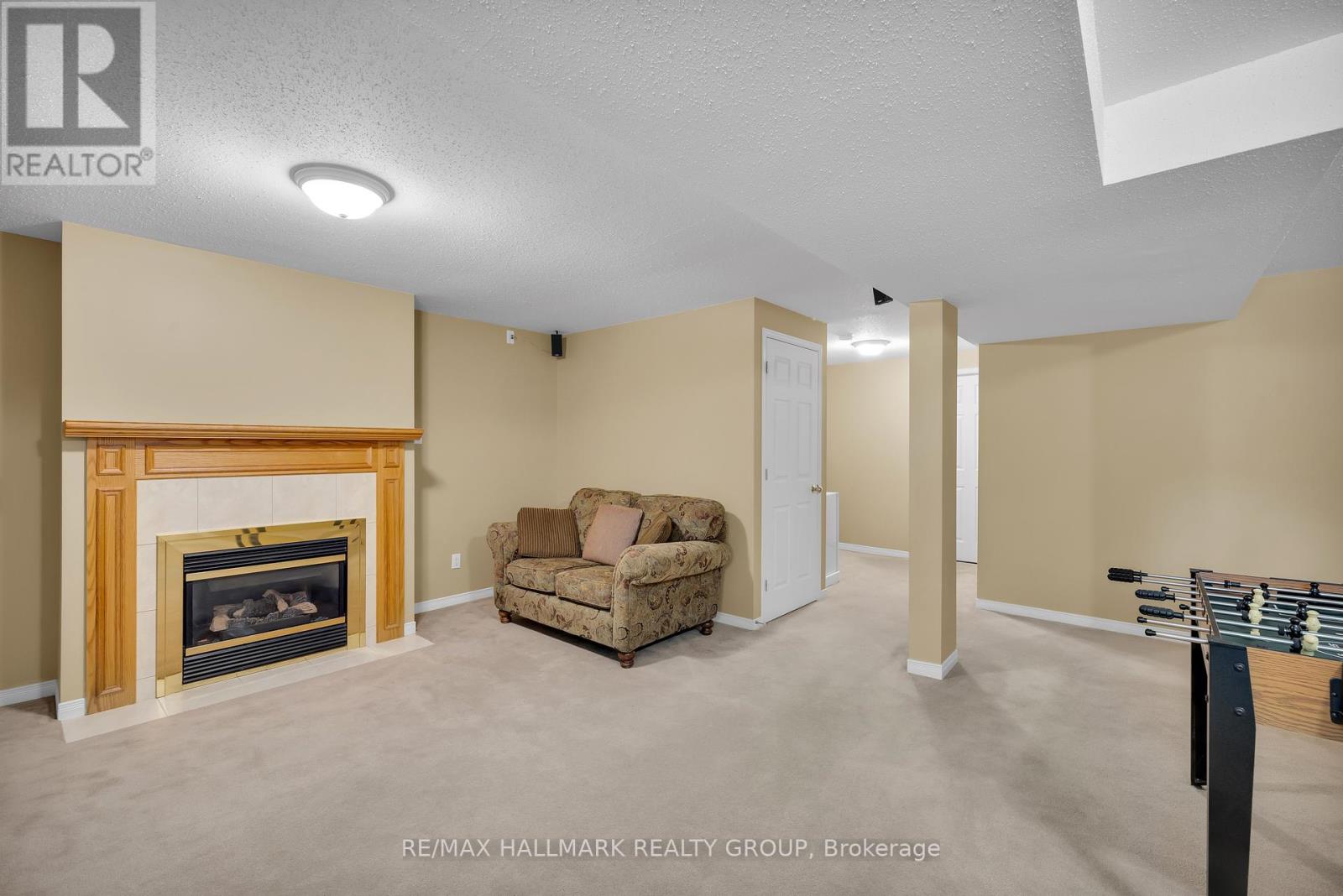 Photo 38 of 1087 Rocky Harbour Crescent, Ottawa ON