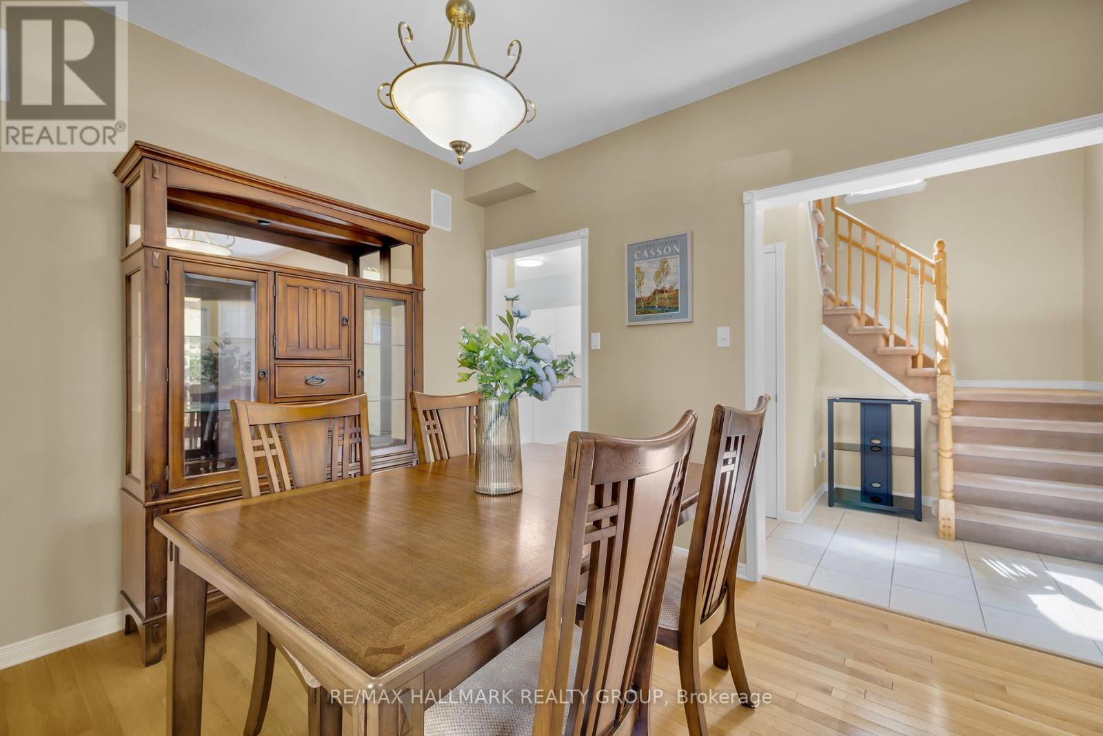 Photo 7 of 1087 Rocky Harbour Crescent, Ottawa ON