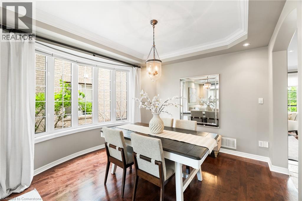 Photo 19 of 2366 Valleyridge Drive, Oakville ON