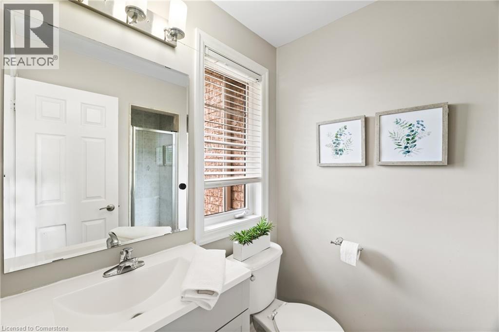 Photo 37 of 2366 Valleyridge Drive, Oakville ON