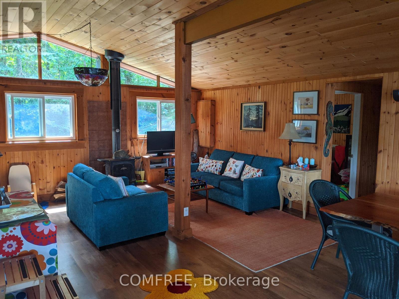 Photo 5 of 299 Sherwood Drive, Perry ON