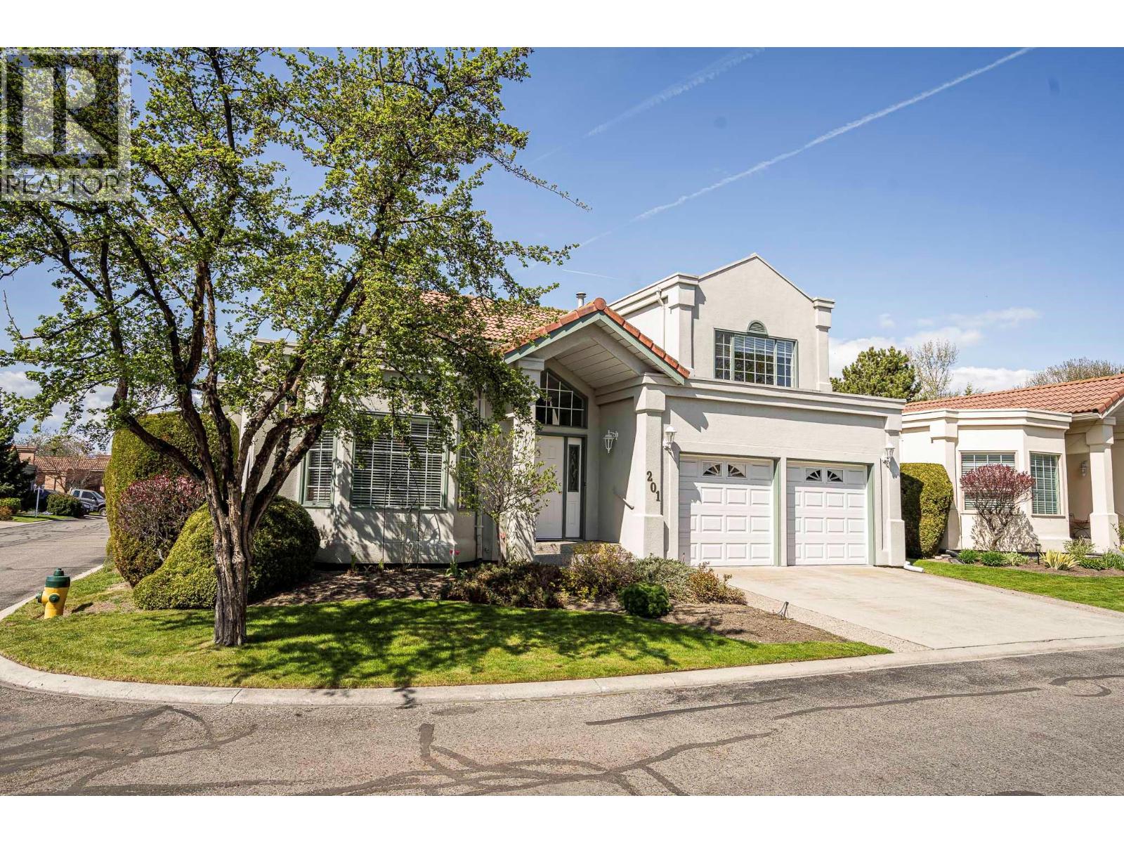 201 650 Lexington Drive, Kelowna