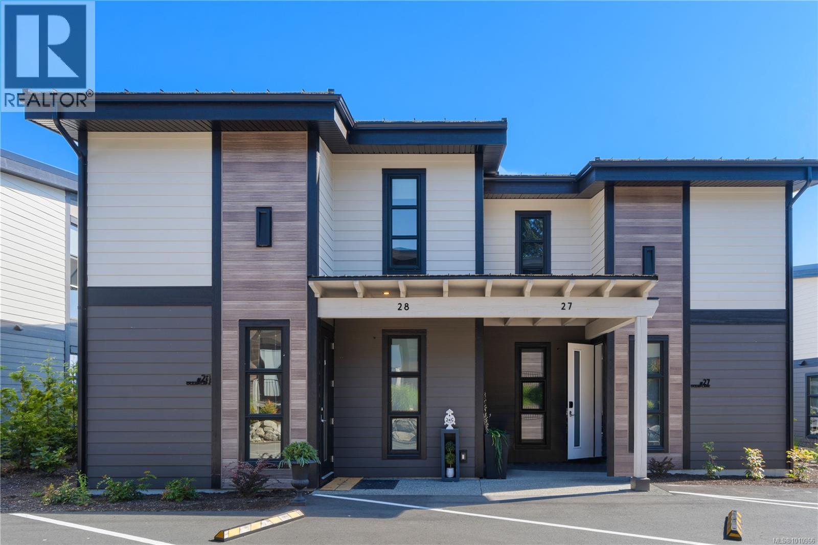 Photo 14 of 28 1175 Resort Dr, Parksville BC